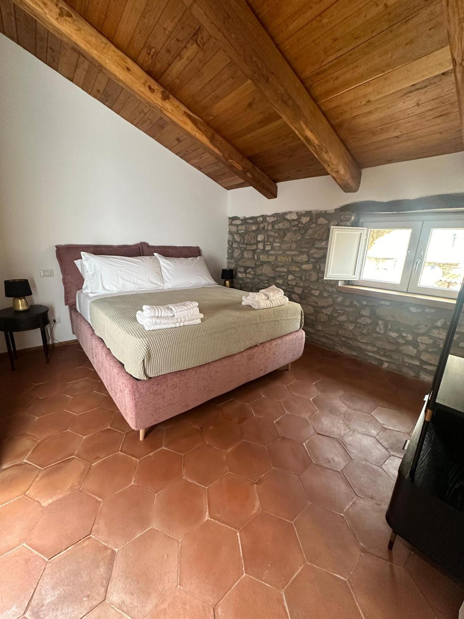 Bed and Breakfast La Mansarda Кастеллабате Экстерьер фото